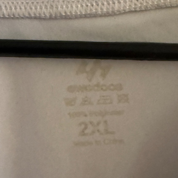 UPF Rashguard - Picture 3 of 3